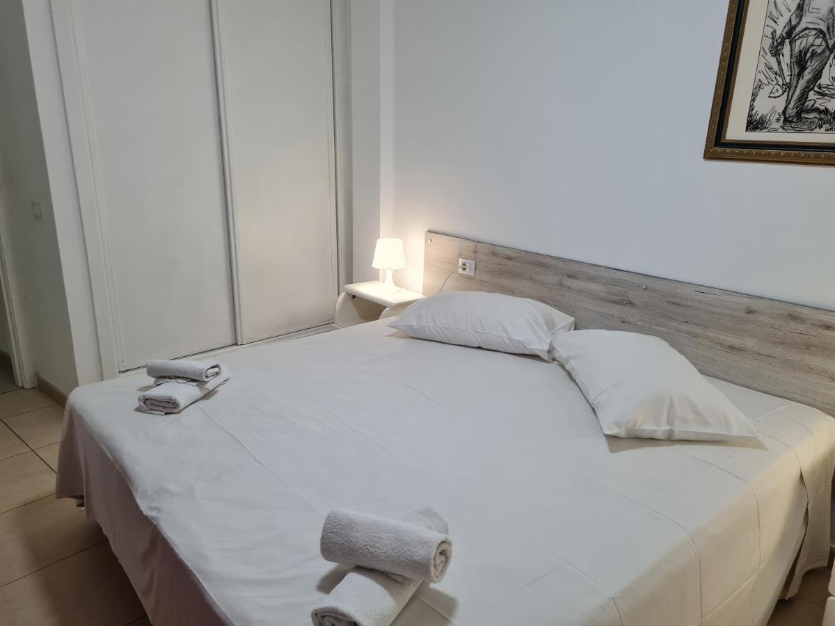 Armenime Habitaciones Nathaly מראה חיצוני תמונה