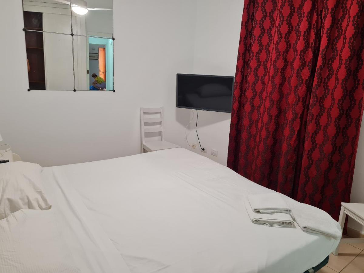 Armenime Habitaciones Nathaly מראה חיצוני תמונה